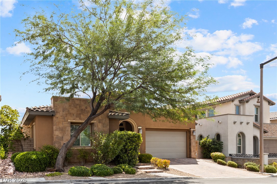 240 Castellari Drive Property Photo 3