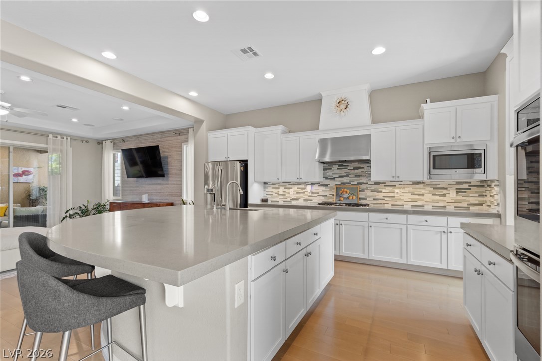 240 Castellari Drive Property Photo 19