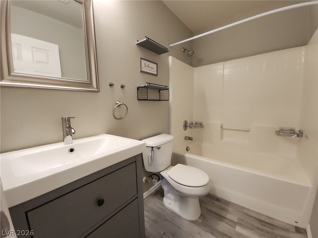 8253 Wildwood Glen Drive Property Photo 29