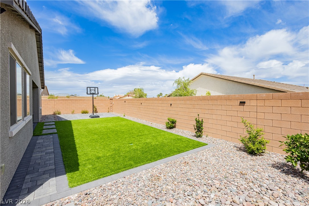 9508 Bombinate Court Property Photo 36