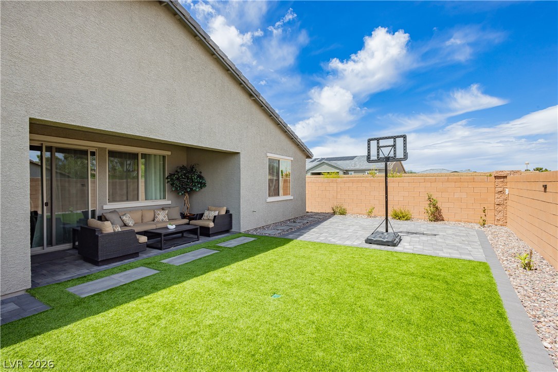 9508 Bombinate Court Property Photo 37