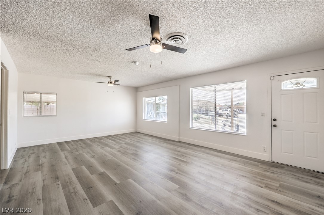 4016 Briar Court Property Photo 4
