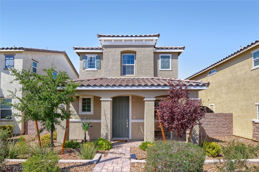 2495 Adige Place Property Photo 1