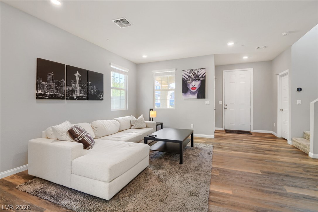 2495 Adige Place Property Photo 7