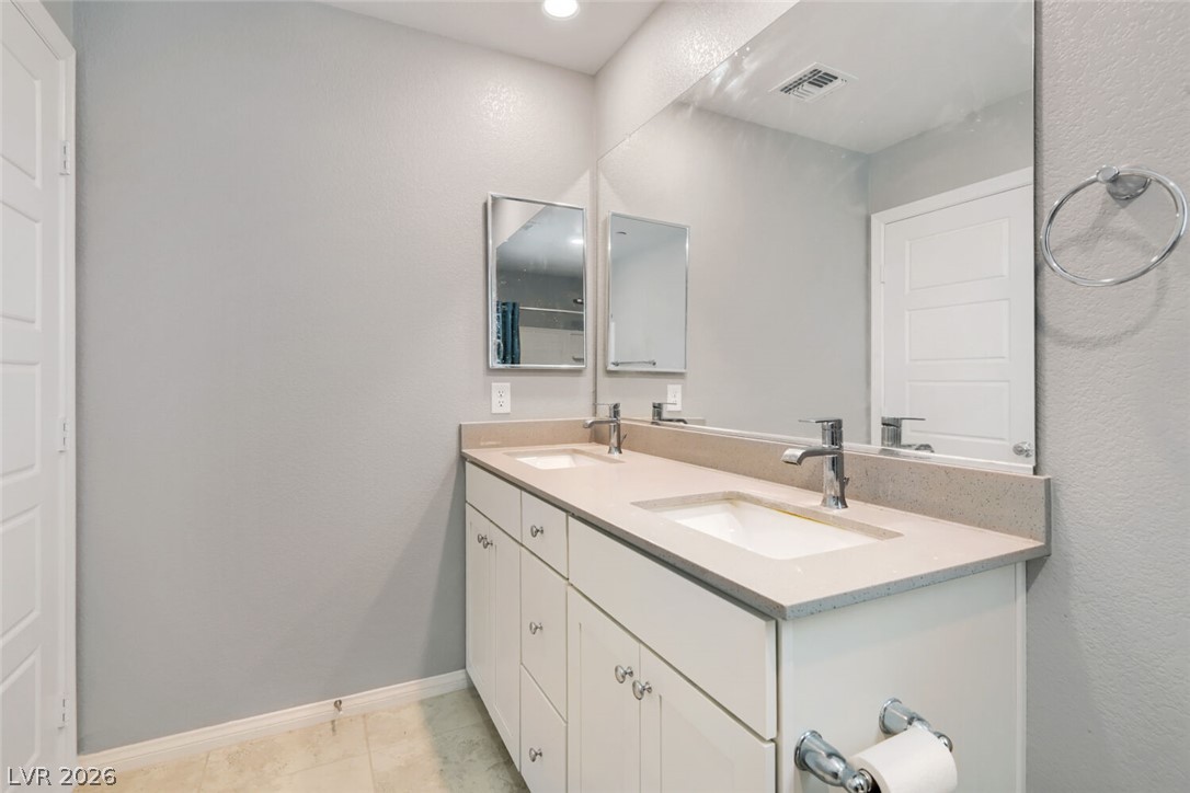 2495 Adige Place Property Photo 18