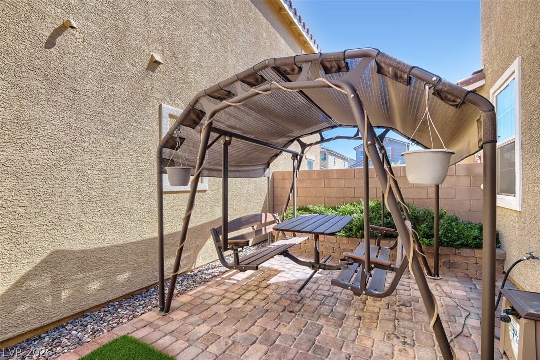 2495 Adige Place Property Photo 28
