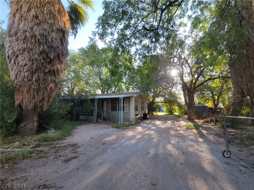 220 South Andersen Street Property Photo 3