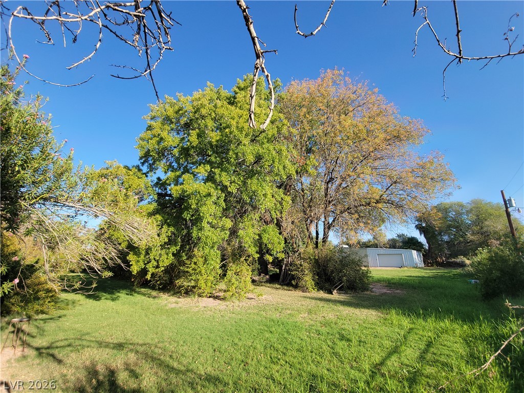 220 South Andersen Street Property Photo 8