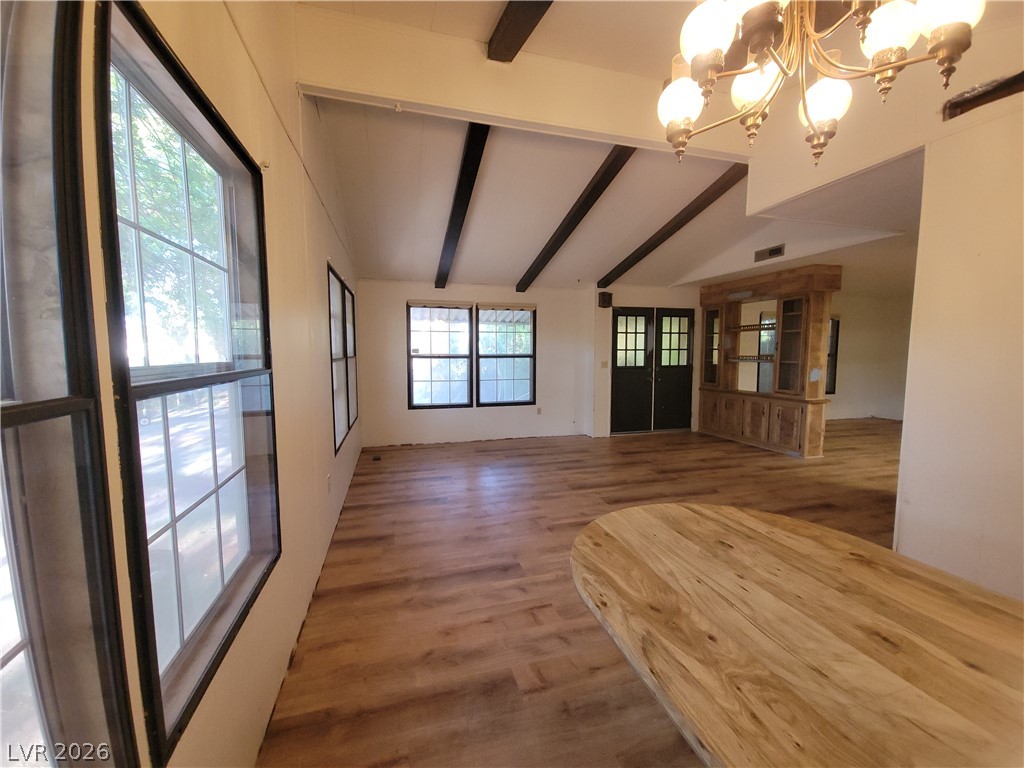 220 South Andersen Street Property Photo 18