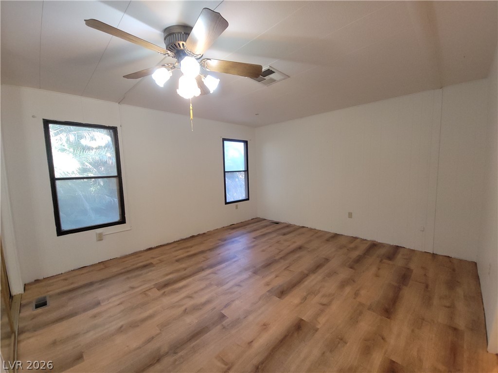 220 South Andersen Street Property Photo 26