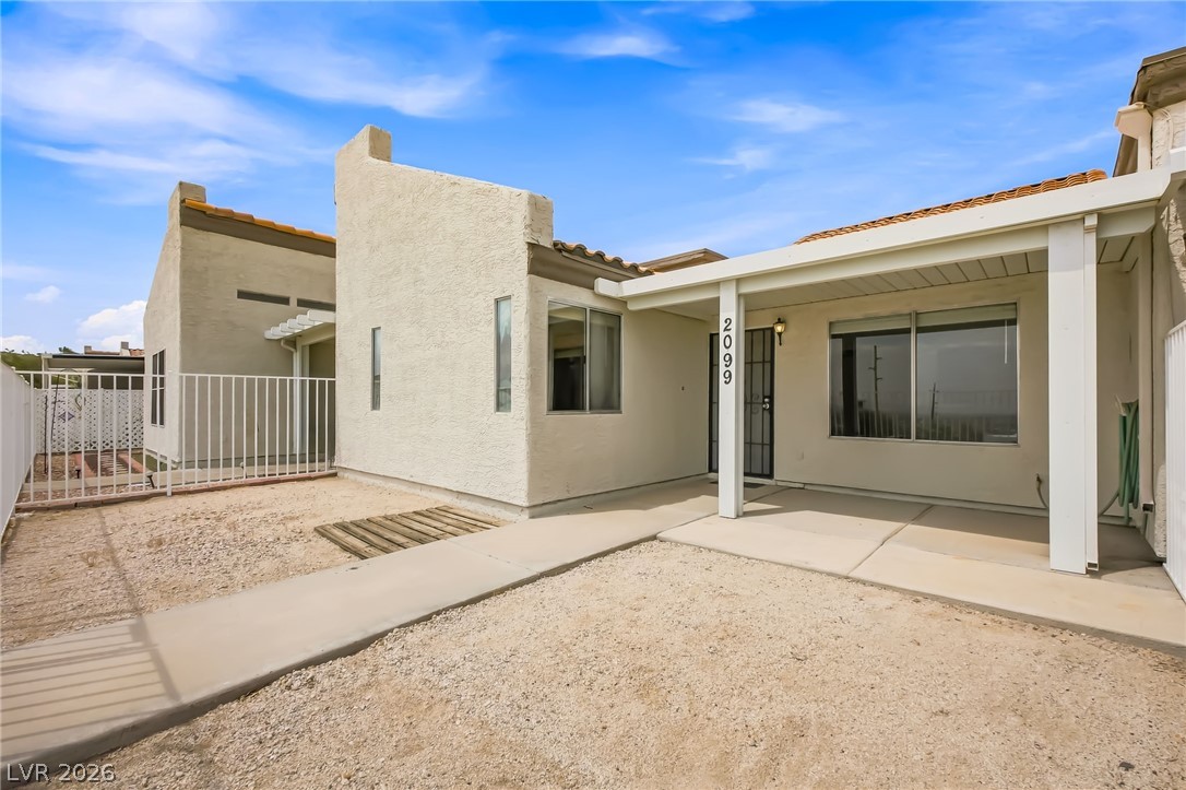 2099 Pebble Creek Lane Property Photo 4
