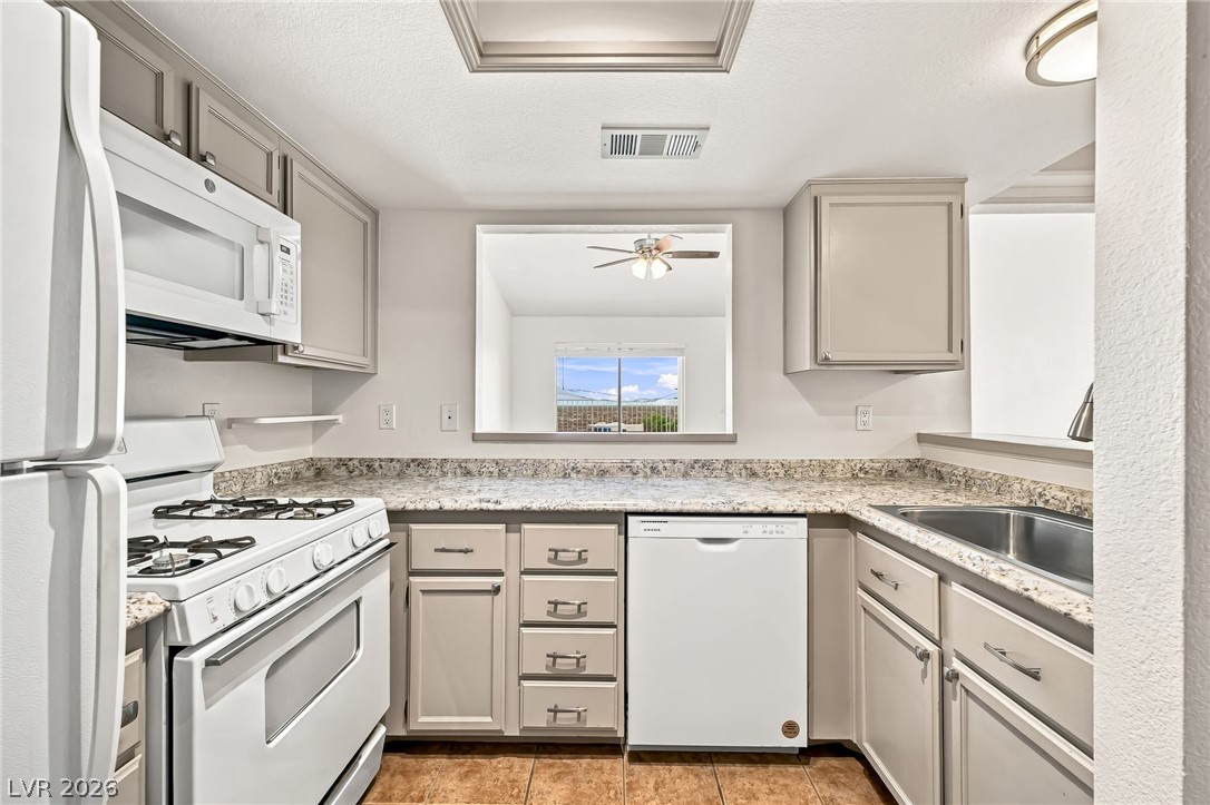 2099 Pebble Creek Lane Property Photo 20