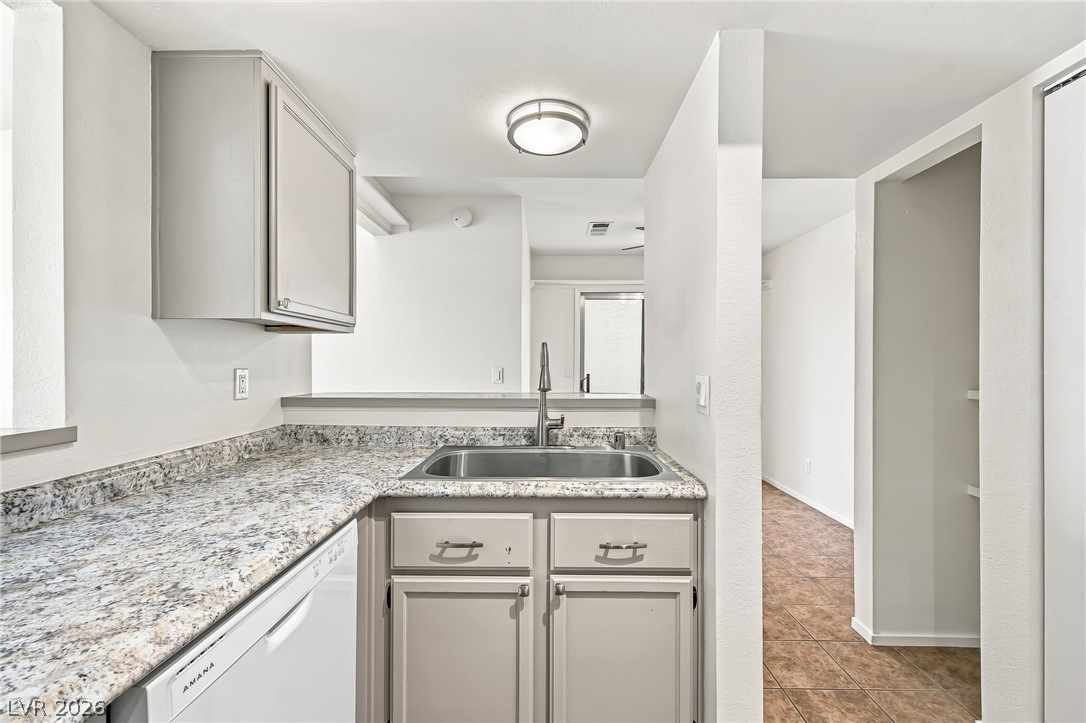 2099 Pebble Creek Lane Property Photo 23