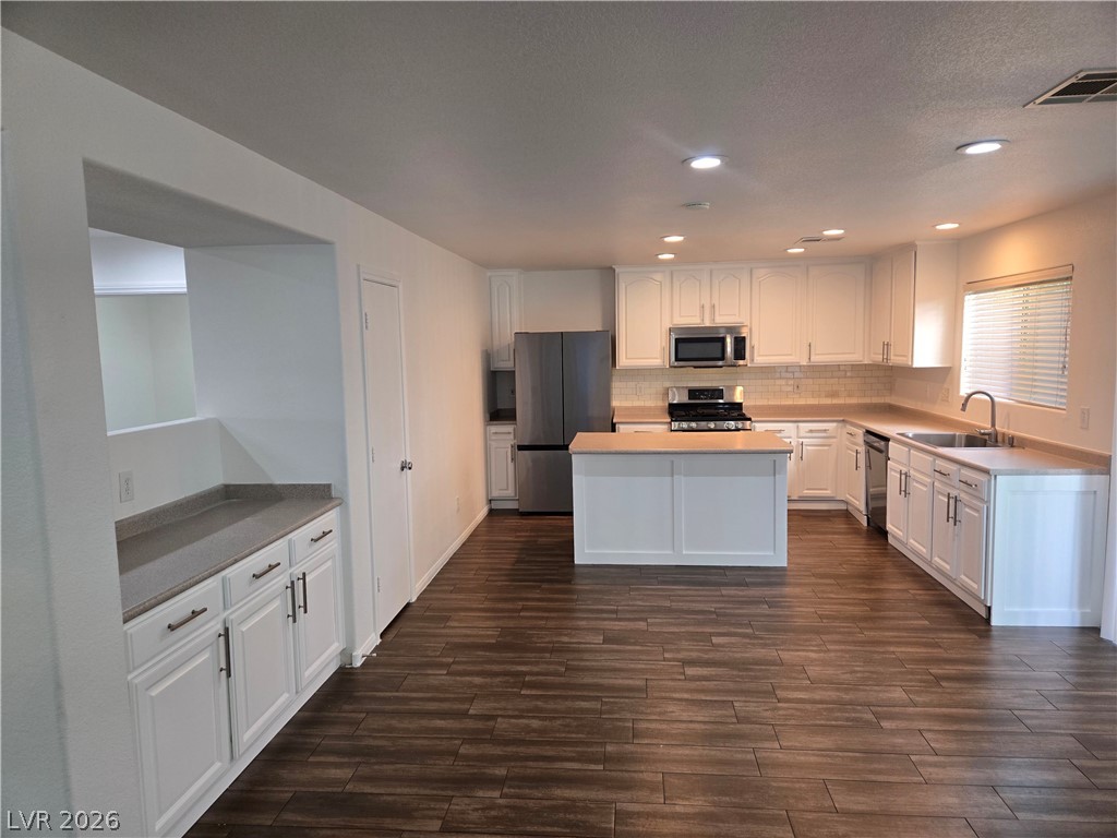 11606 Costa Linda Avenue Property Photo 5