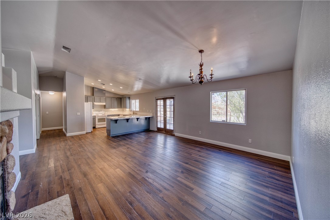 3110 Oakridge Avenue Property Photo 5