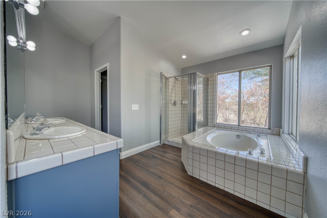 3110 Oakridge Avenue Property Photo 10