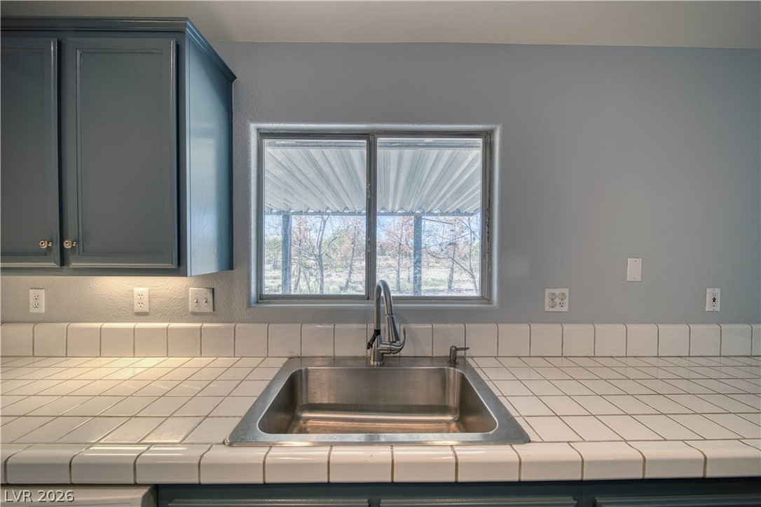 3110 Oakridge Avenue Property Photo 14