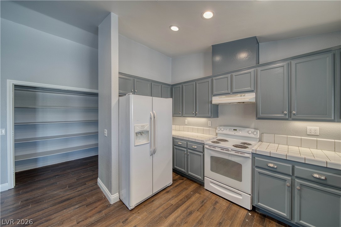 3110 Oakridge Avenue Property Photo 16