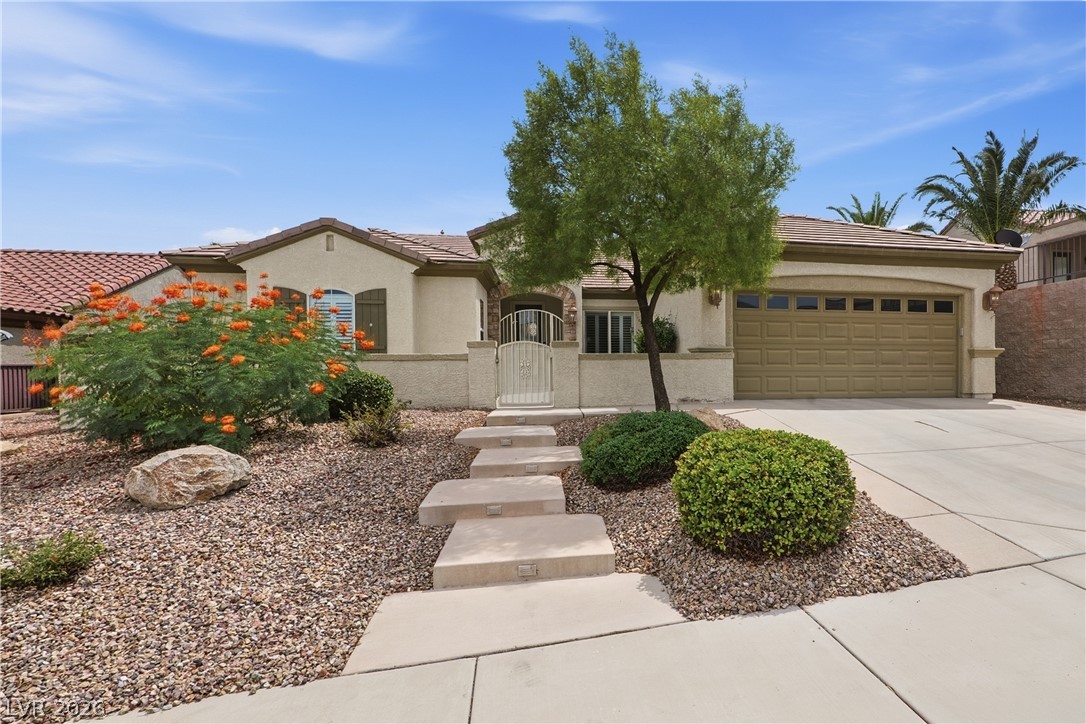 2116 Waterton Rivers Drive Property Photo 1