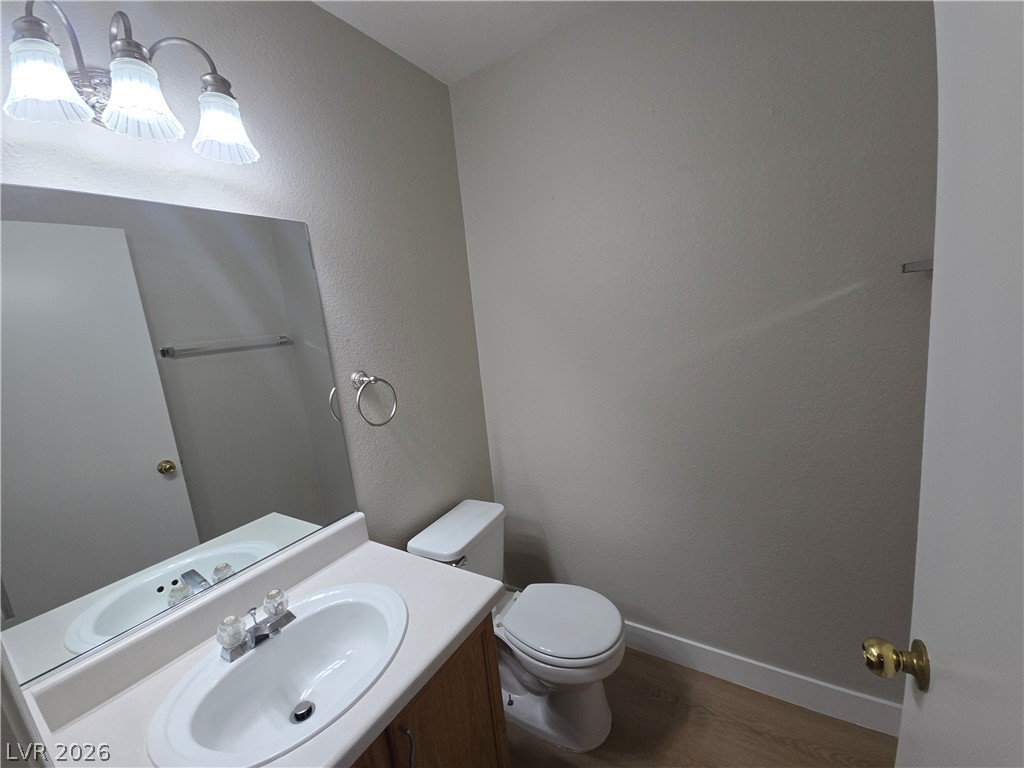 1920 Hodgenville Street 102 Property Photo 6