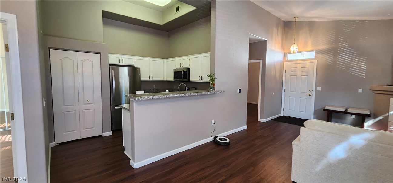 700 Carnegie Street 2124 Property Photo 5