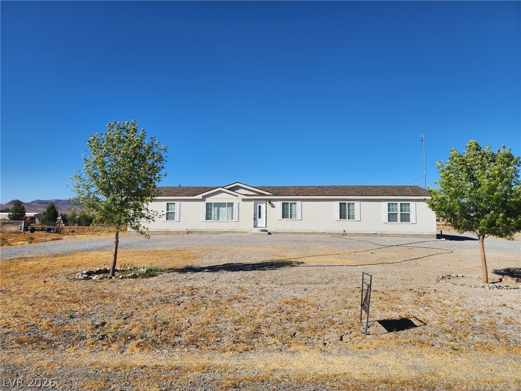 4140 West Victoria Street Property Photo 1