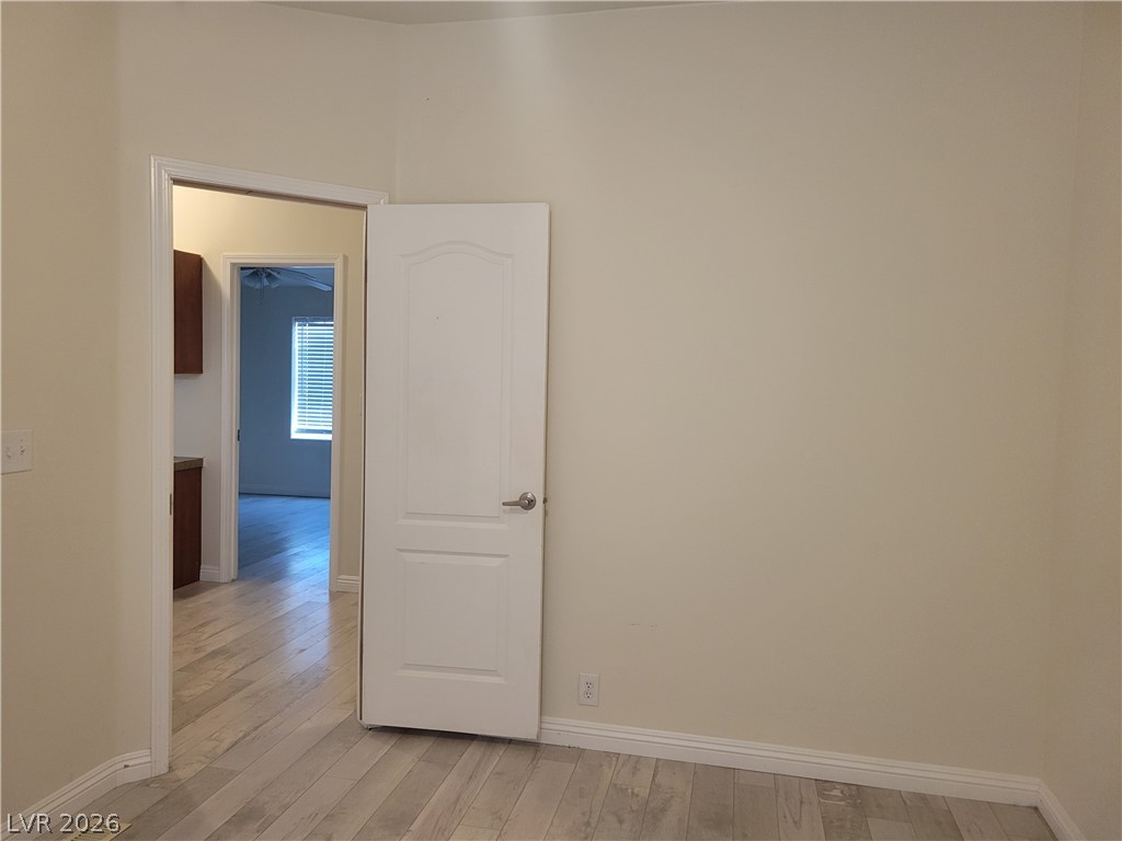 4140 West Victoria Street Property Photo 22