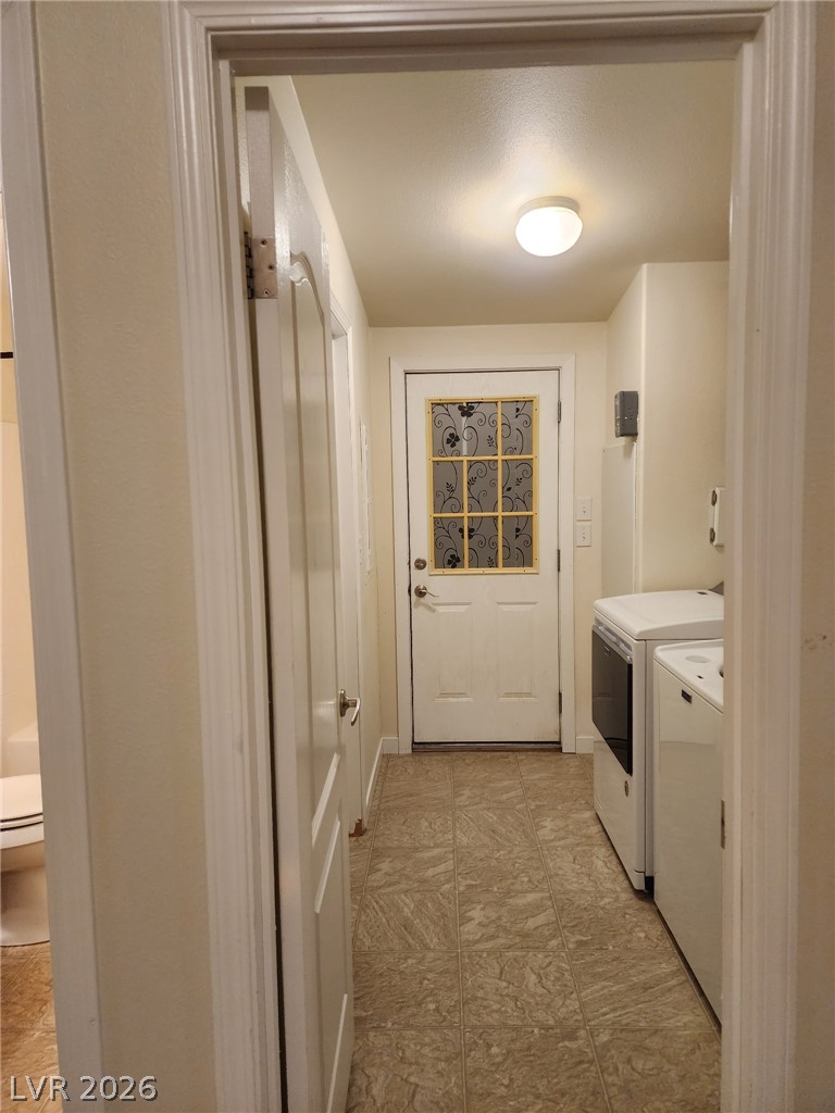 4140 West Victoria Street Property Photo 36