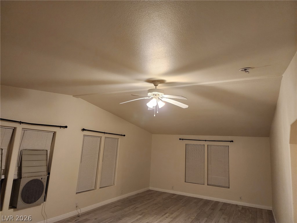 4140 West Victoria Street Property Photo 37