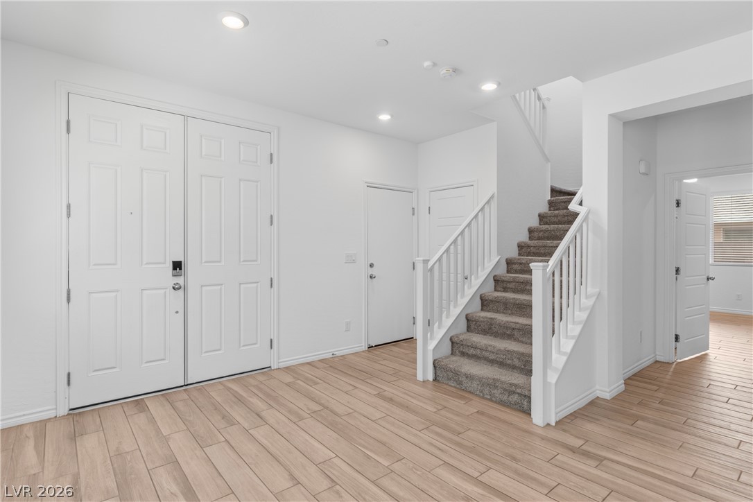 820 Aurelie Ridge Street Property Photo 3