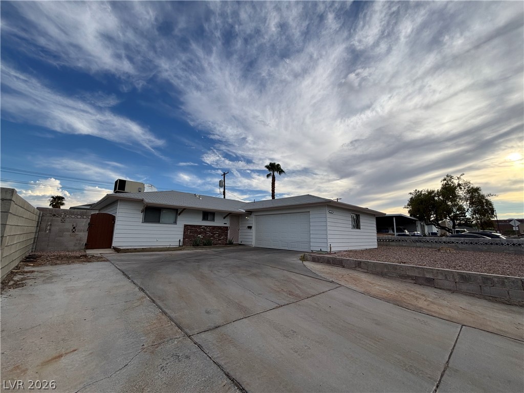 6325 ELTON Avenue