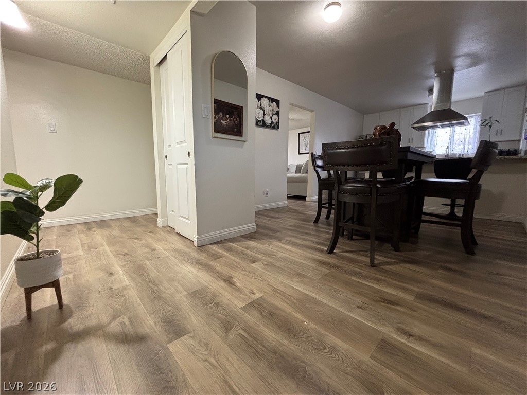6325 Elton Avenue Property Photo 6
