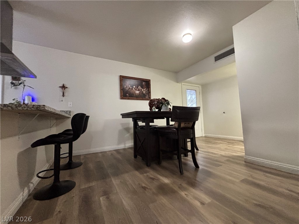 6325 Elton Avenue Property Photo 7