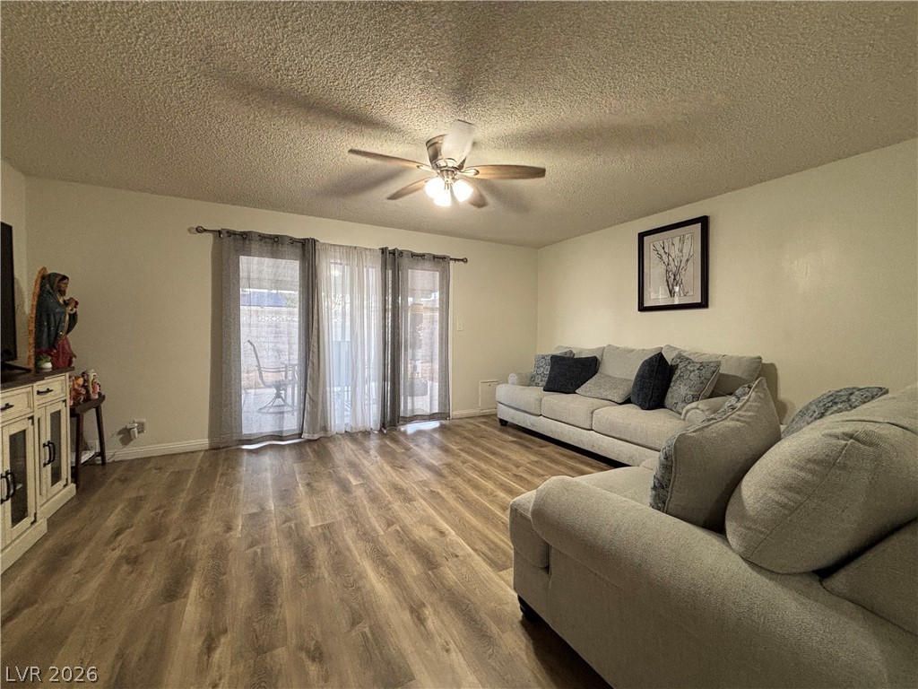 6325 Elton Avenue Property Photo 12