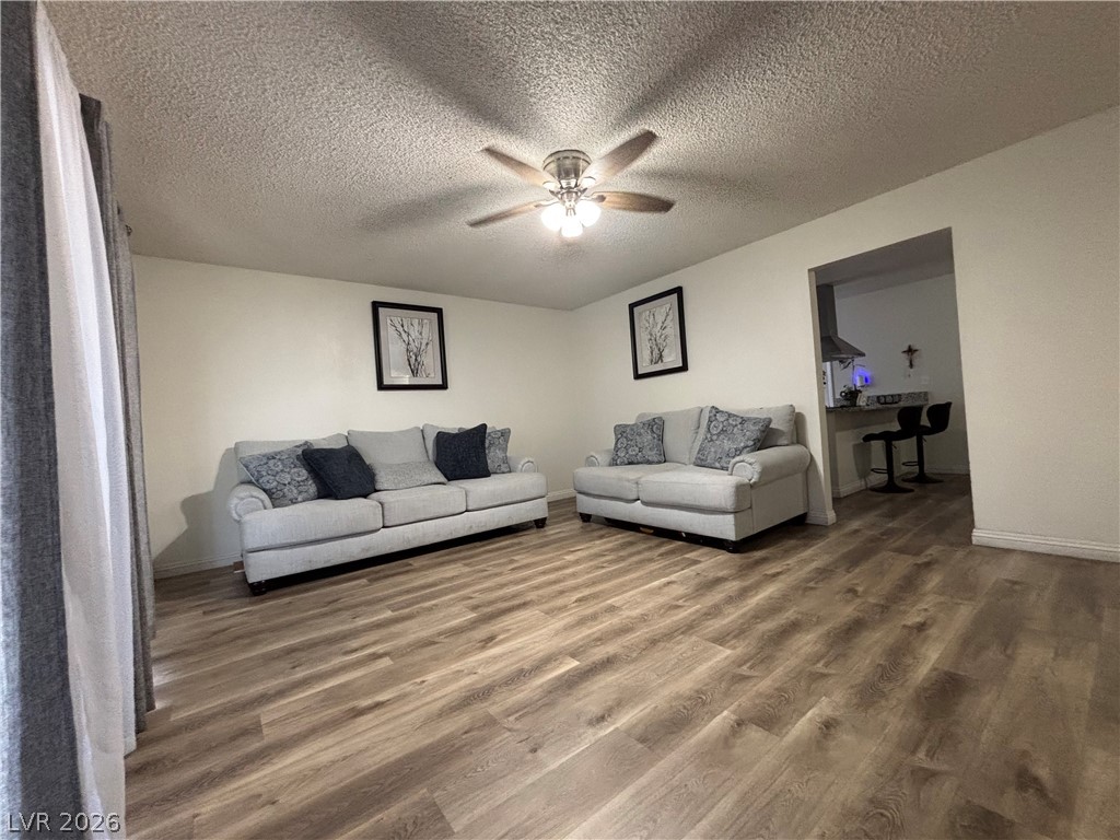 6325 Elton Avenue Property Photo 14