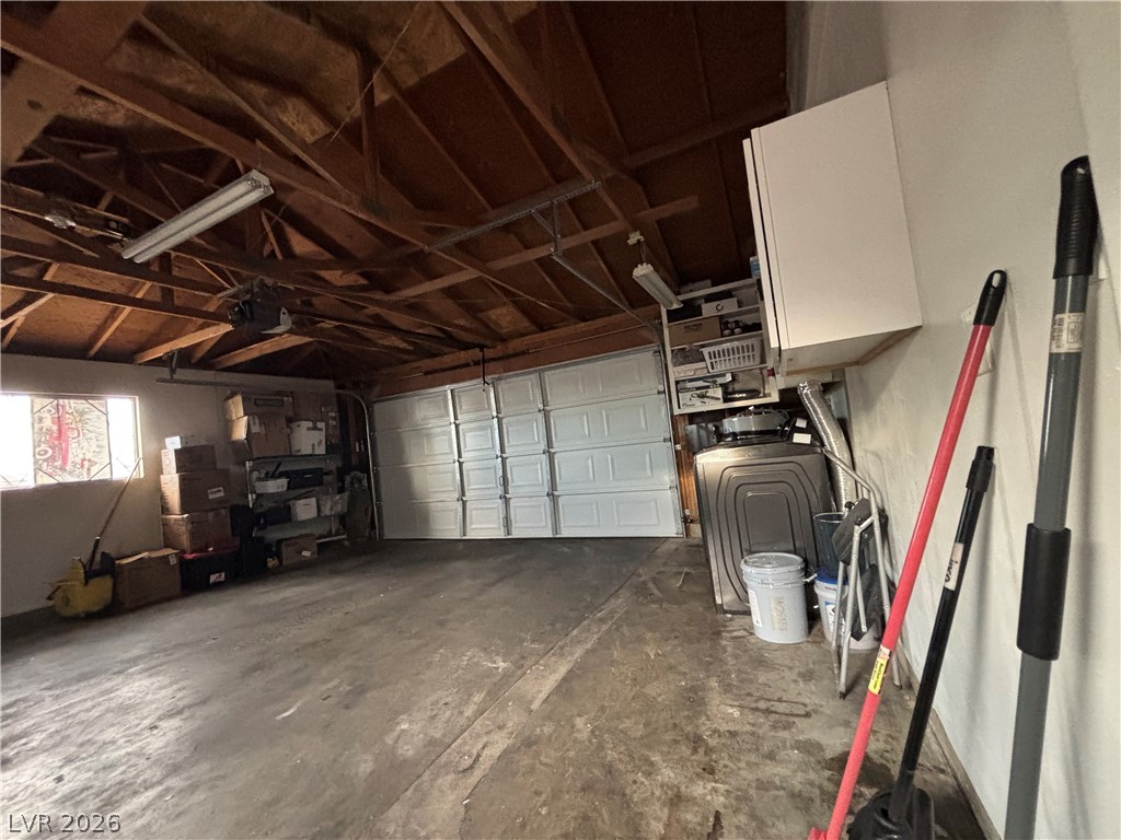6325 Elton Avenue Property Photo 21