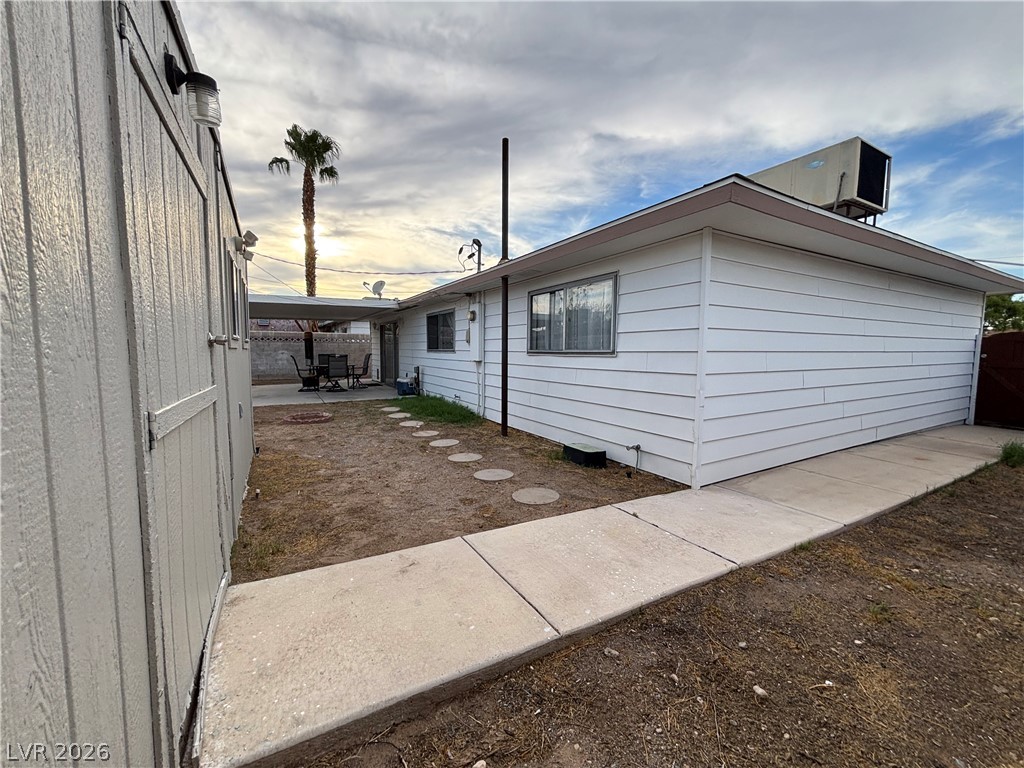 6325 Elton Avenue Property Photo 24