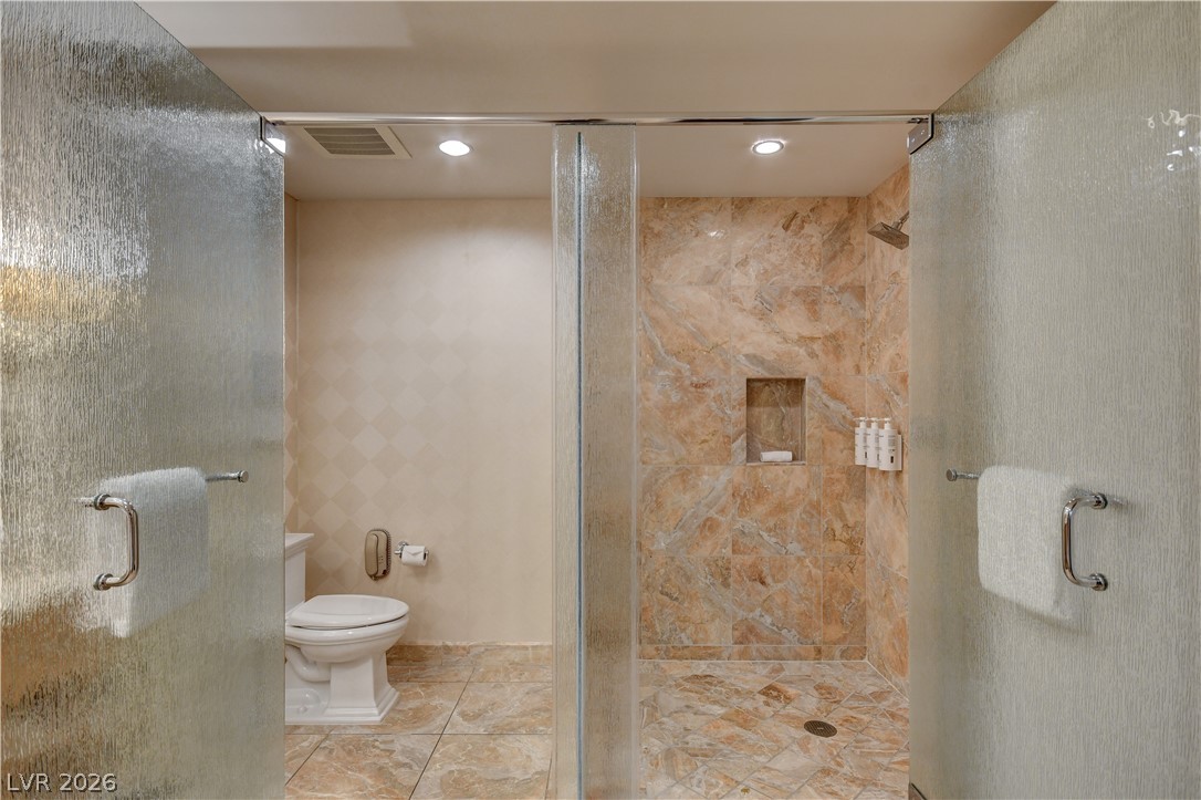 2000 North Fashion Show Drive 4103 Property Photo 20