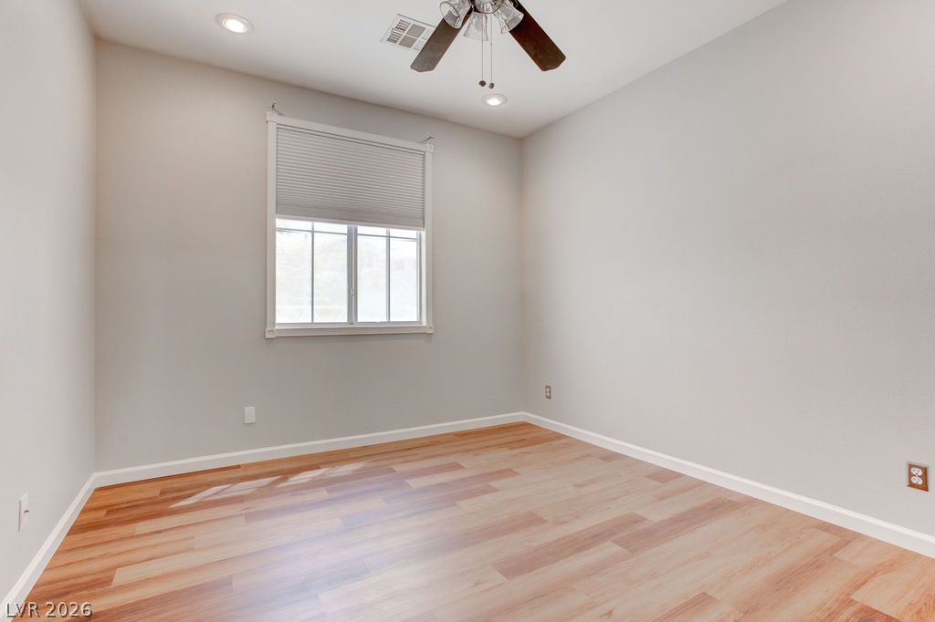325 Brilliant Summit Circle Property Photo 7