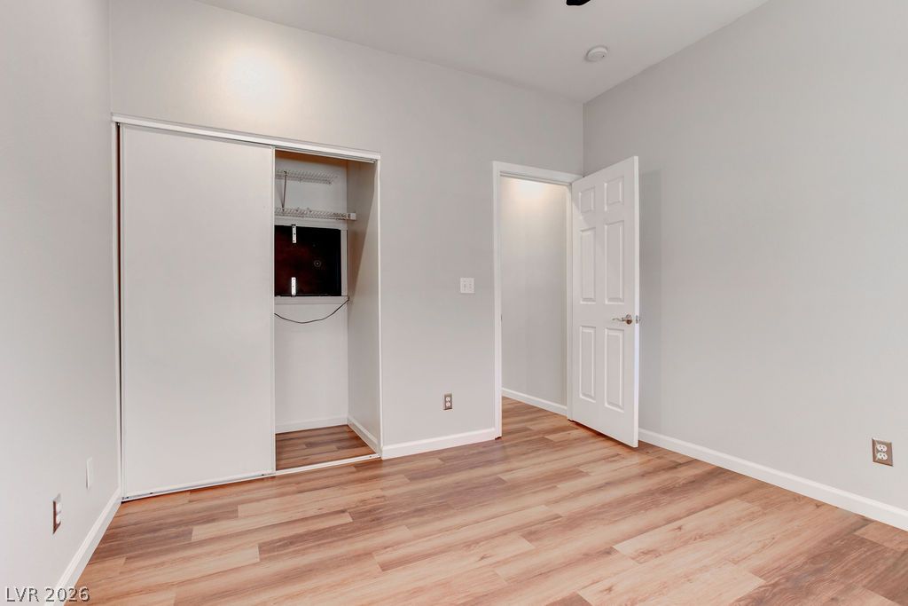 325 Brilliant Summit Circle Property Photo 9