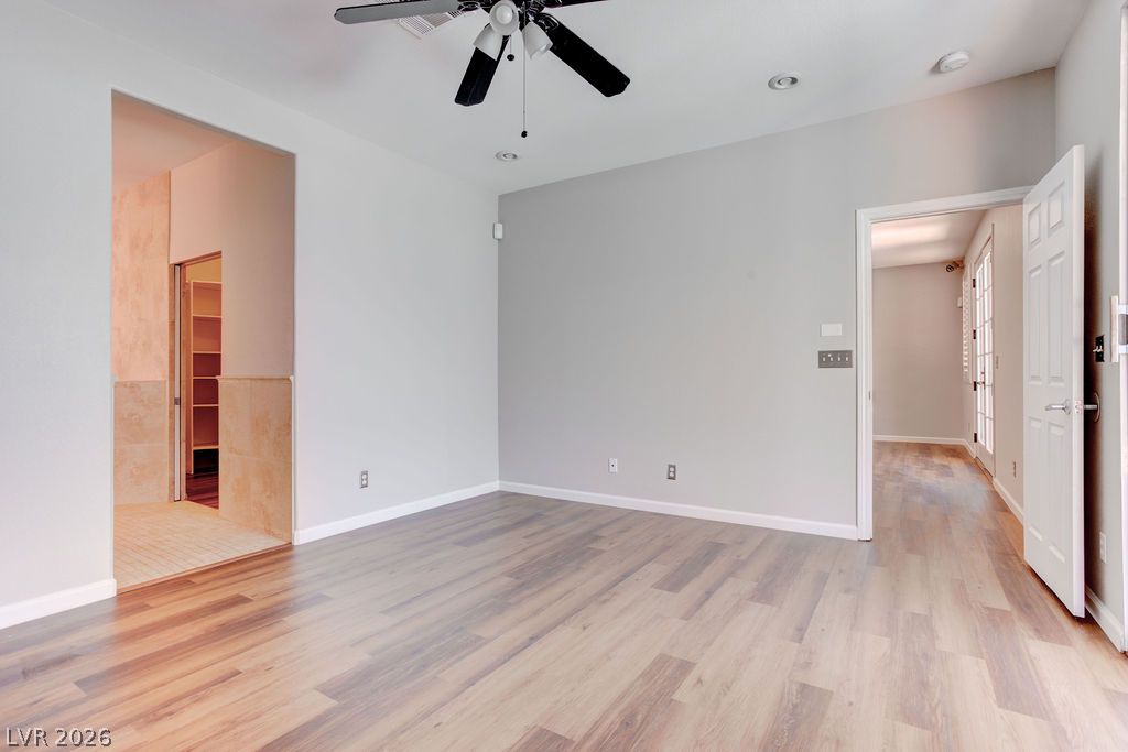 325 Brilliant Summit Circle Property Photo 32