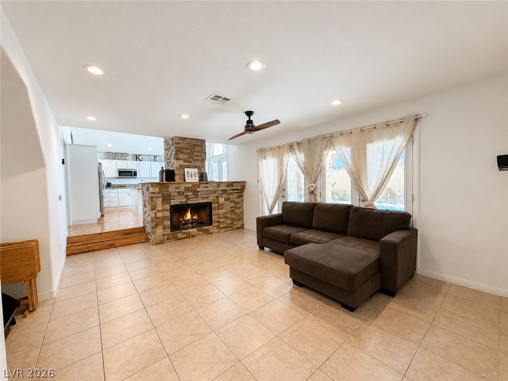7547 Brightwood Drive Property Photo 19