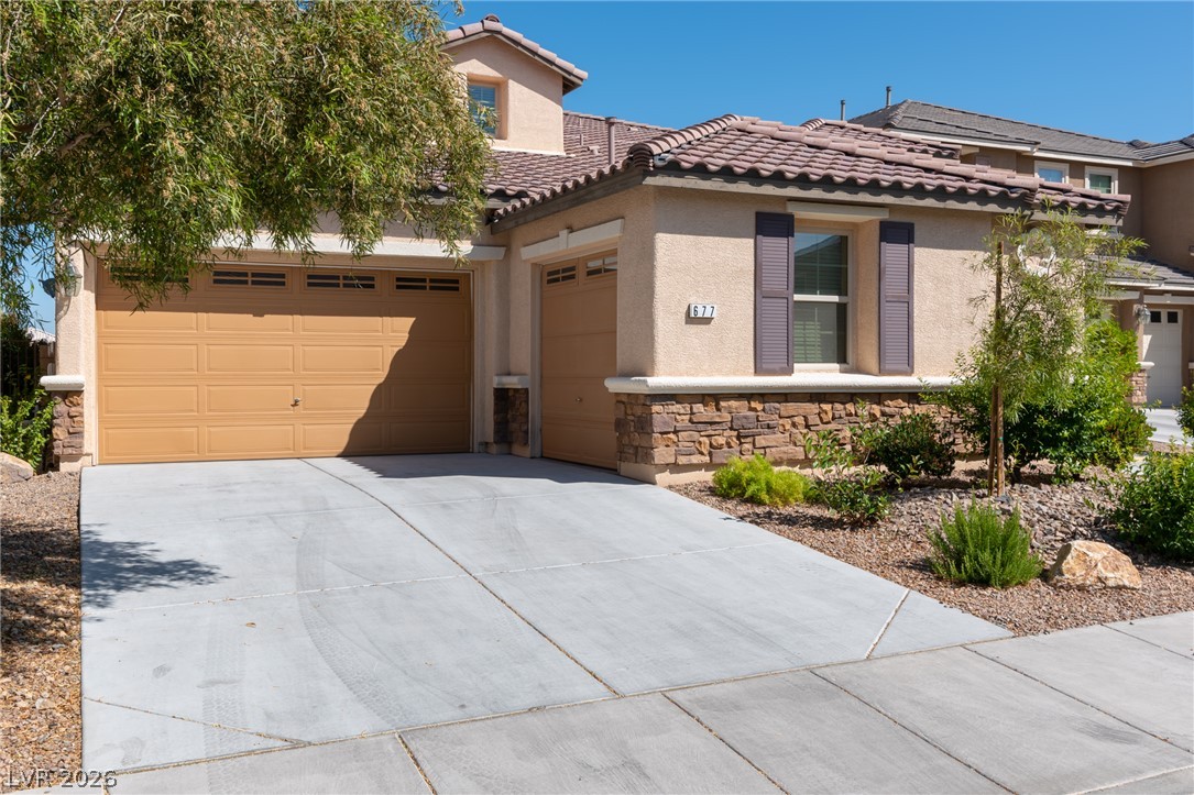 677 Coffee Cherries Court Property Photo 2