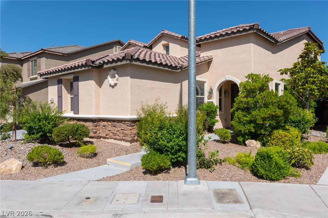 677 Coffee Cherries Court Property Photo 3