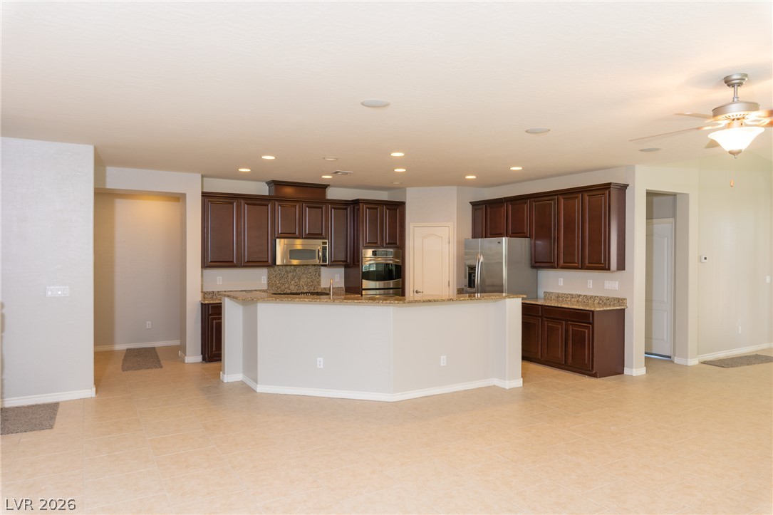677 Coffee Cherries Court Property Photo 8