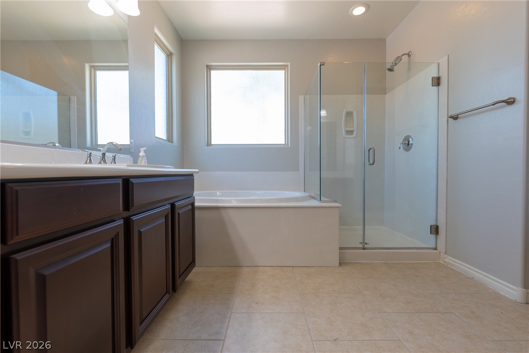 677 Coffee Cherries Court Property Photo 14