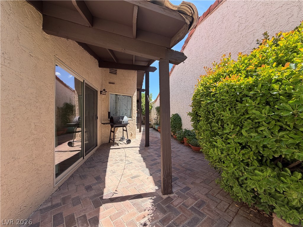 2212 Plaza Del Prado Property Photo 32