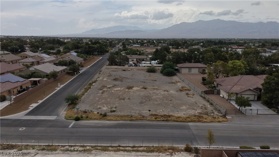 Darling Property Photo 1