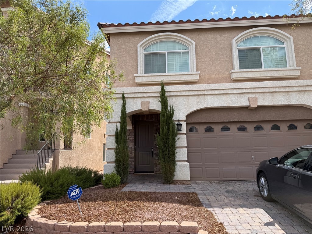 6073 Crown Palms Avenue Property Photo 2