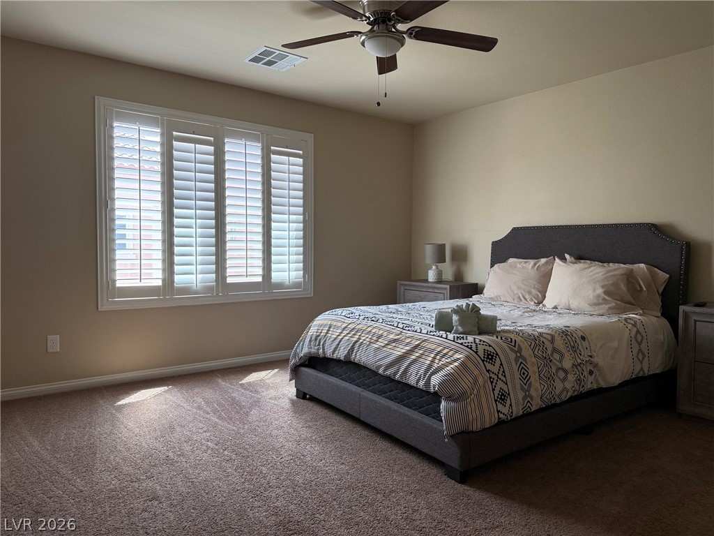 6073 Crown Palms Avenue Property Photo 12